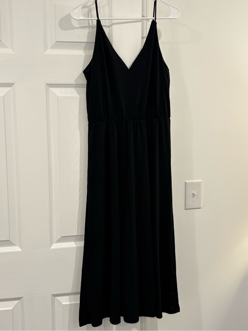 H&M Black V-Neck Spaghetti Strap Midi Slip Dress